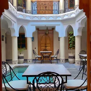 https://riad-orient-palace.marrakeshhotelsmorocco.com