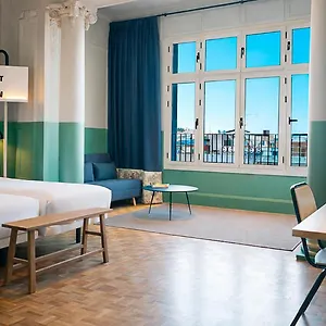 hostel-casa-gracia.hotelscatalonia.net/