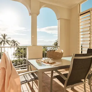 Sea Change Beachfront 5*, Trinity Beach Australia
