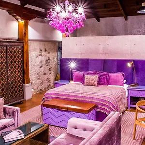 Mil Flores Luxury Design Antigua
